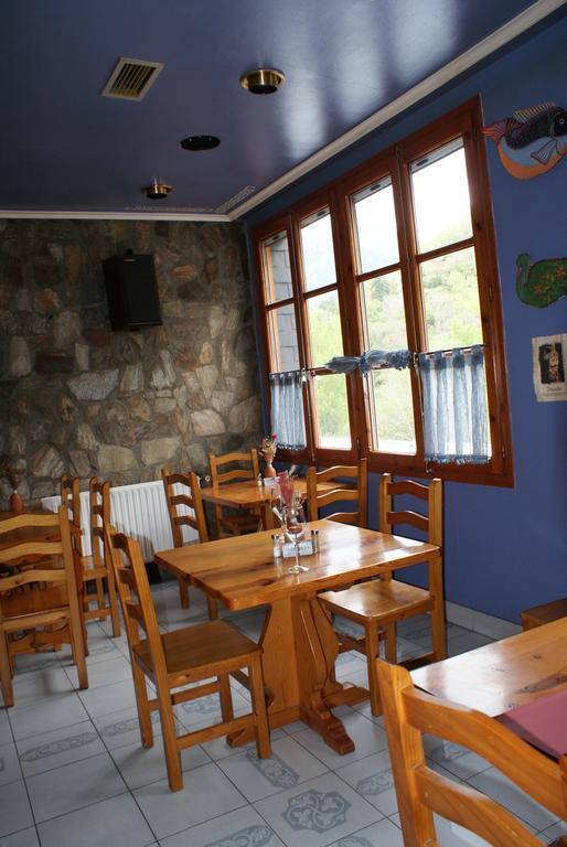 Hostal Los Valles Bielsa Eksteriør billede