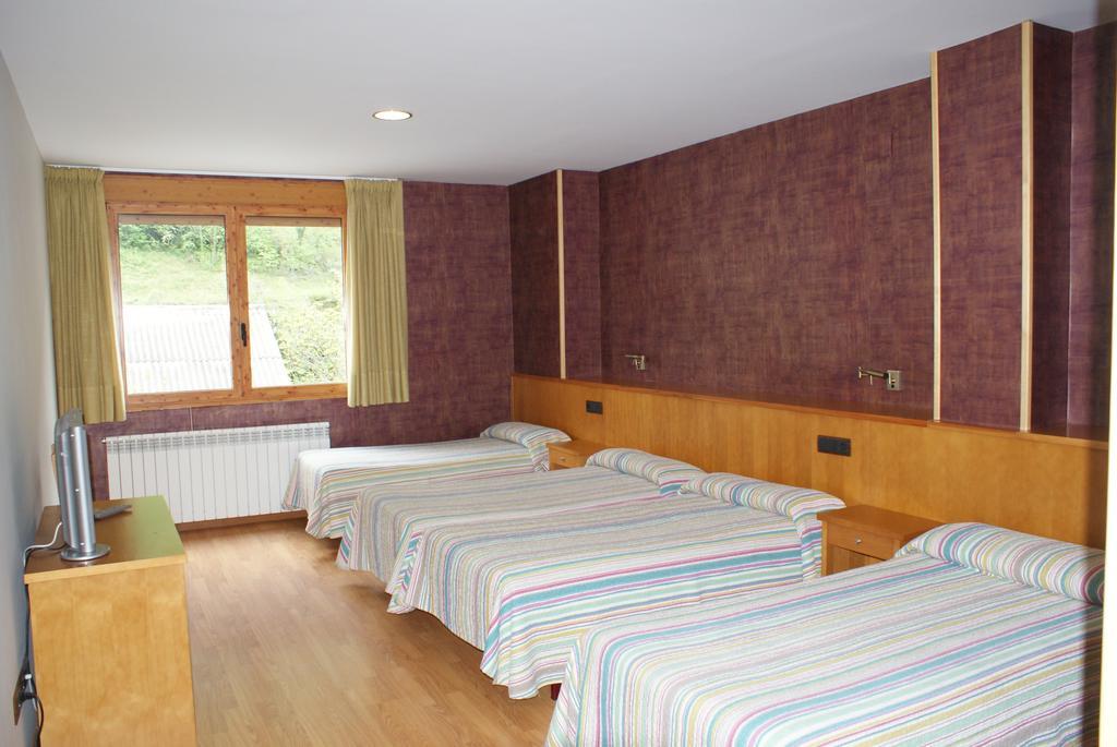 Hostal Los Valles Bielsa Eksteriør billede